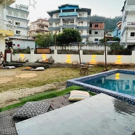 Shanti Hostel And Garden Cafe Rishīkesh Exterior foto